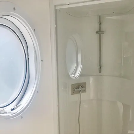 度假居 A Avec Piscine Partagee *